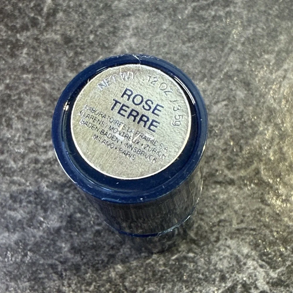 La Prairie number respond am