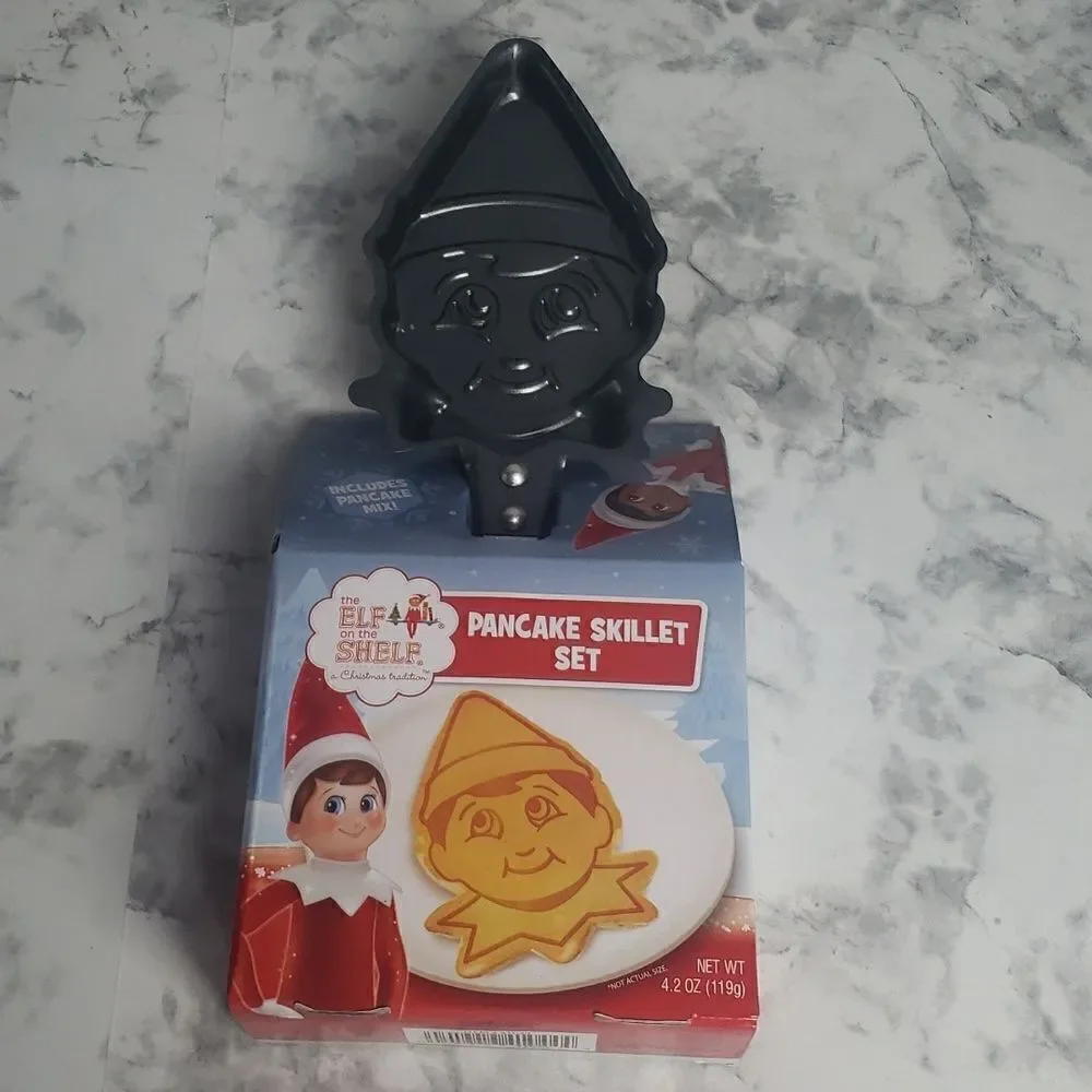 NEW Elf on the Shelf Pancake Skillet‎