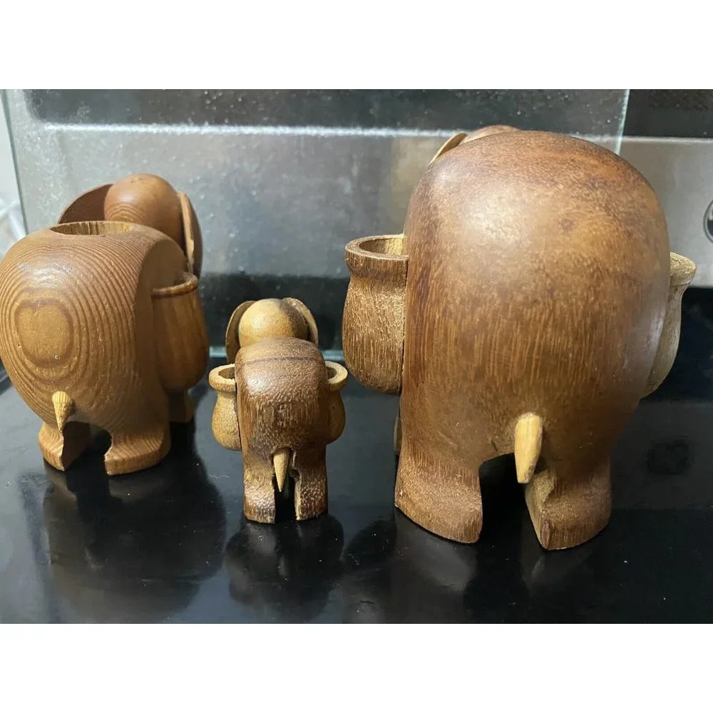 Unbranded elephant family toothpick
