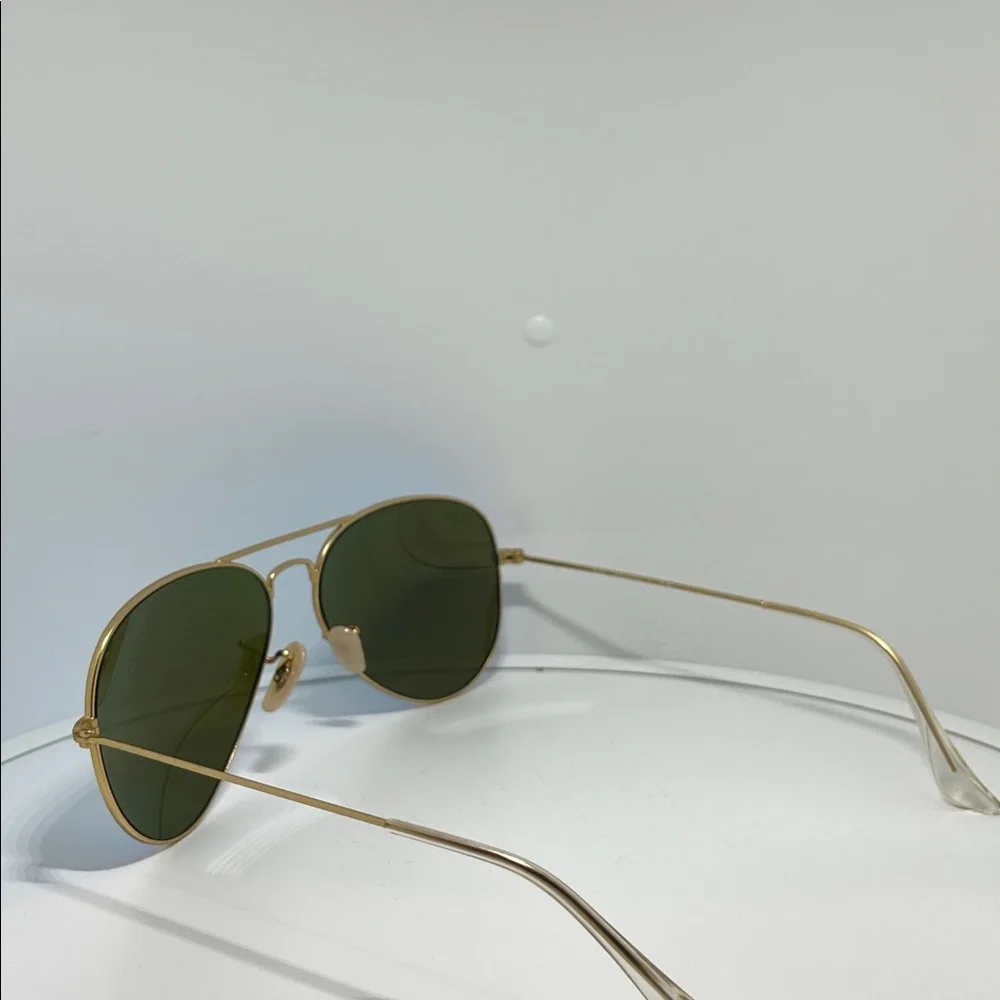Ray-Ban protection lens aviators