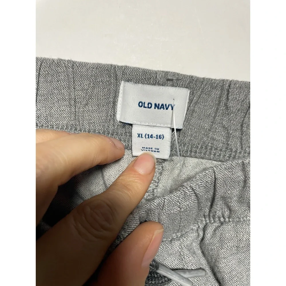 Old Navy front versatile active