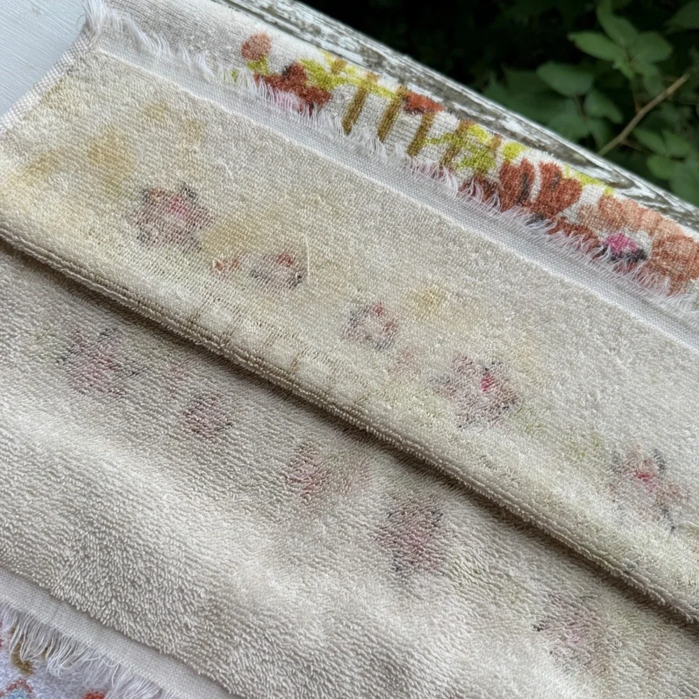 Unbranded vintage floral
