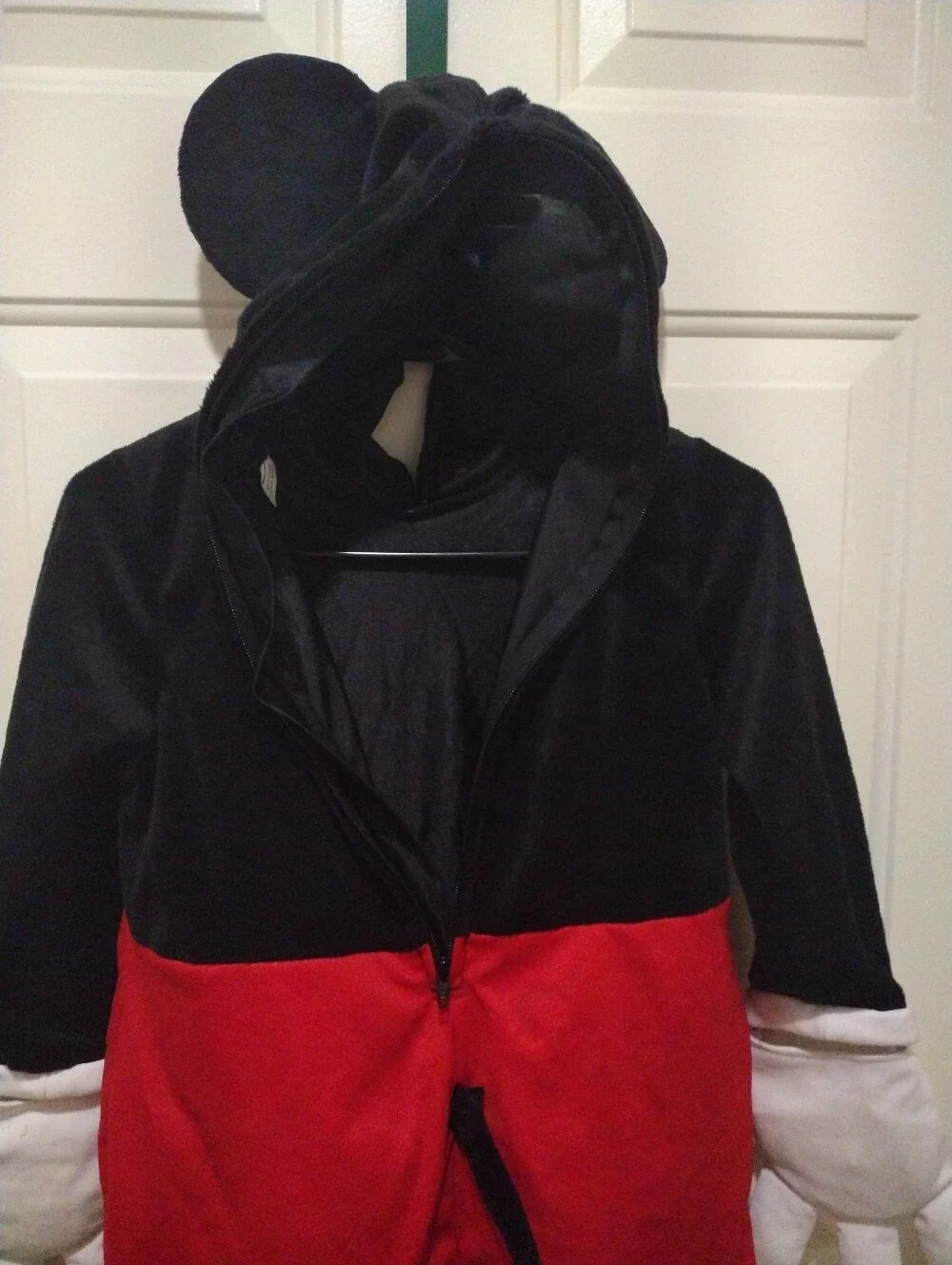 Disney like new
