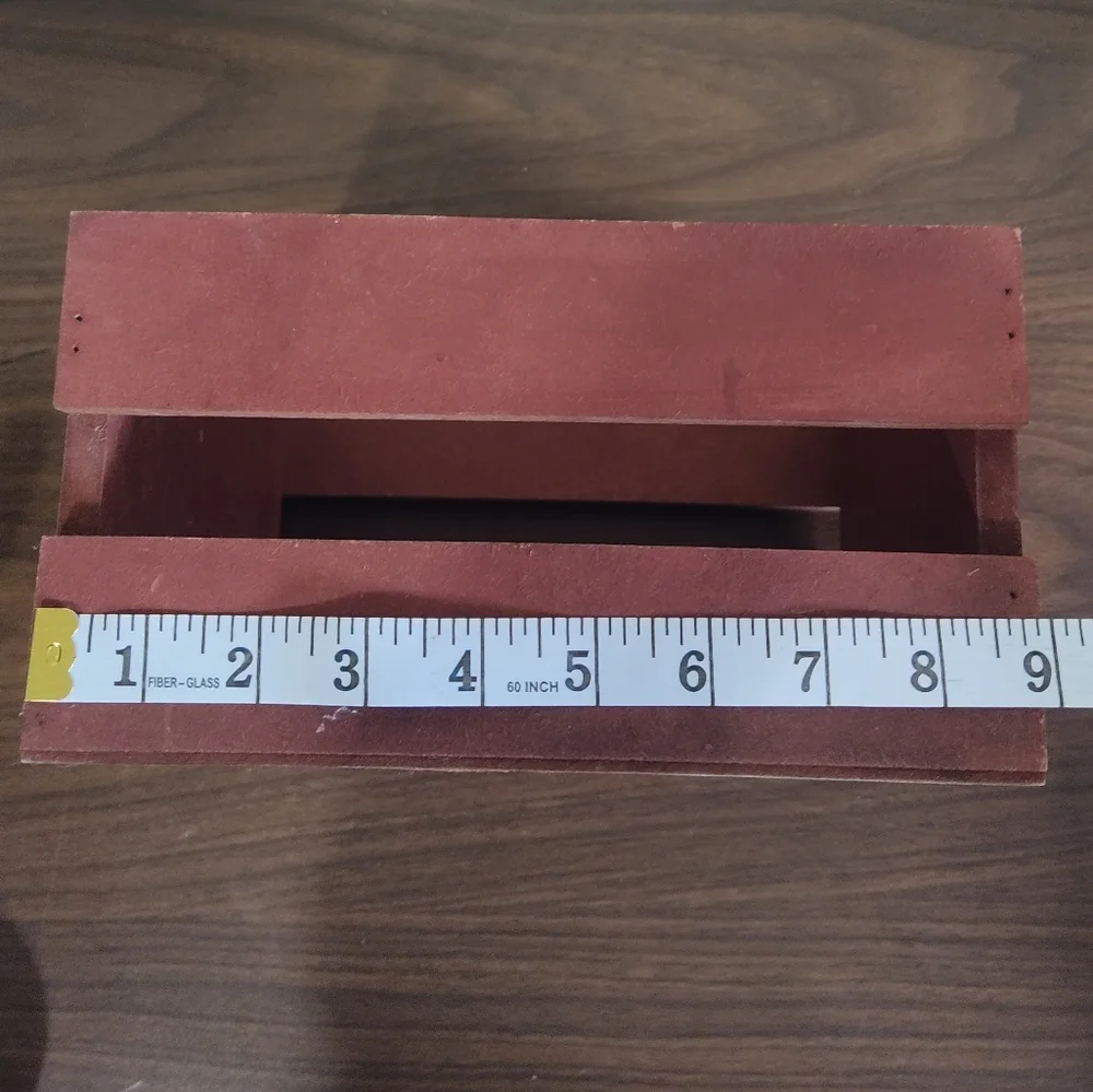 N/A wooden crate