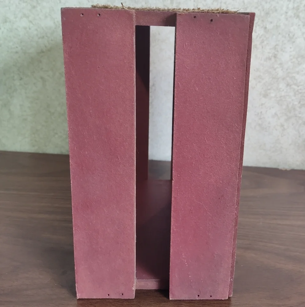 N/A wooden crate