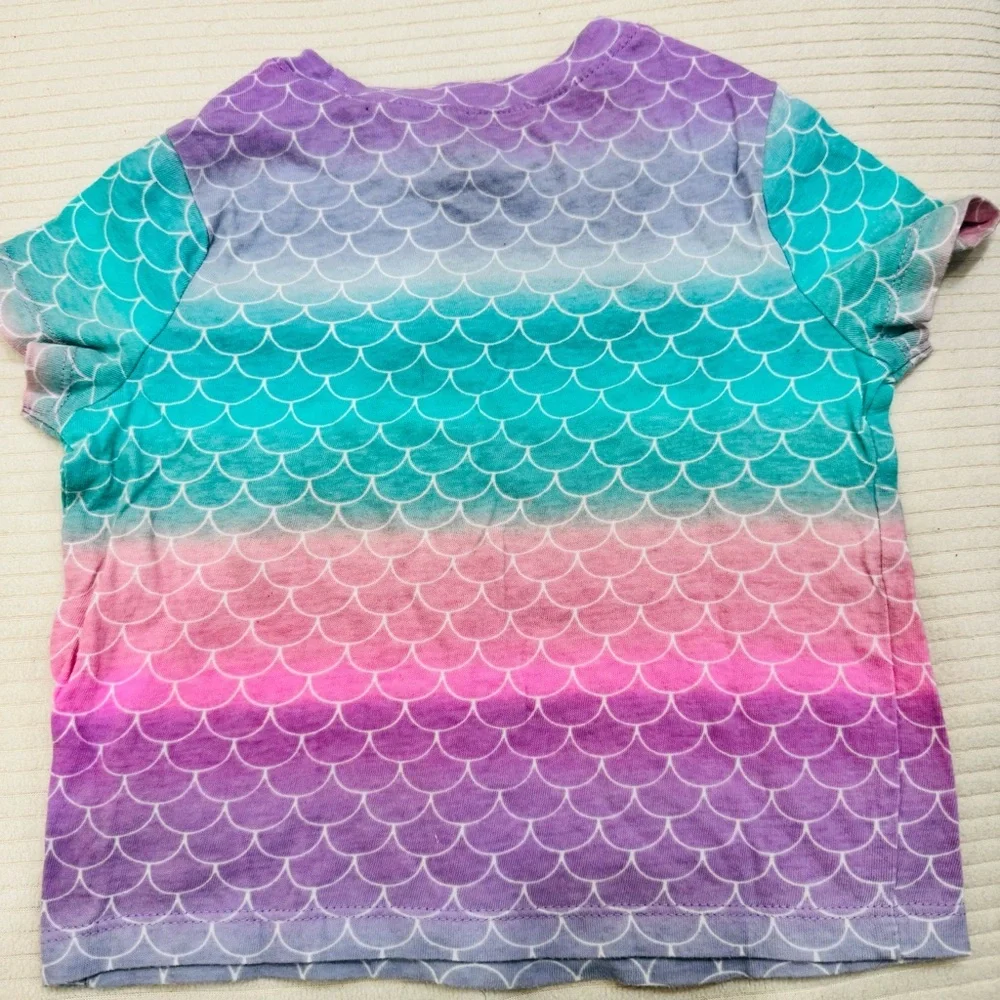Old Navy this vibrant