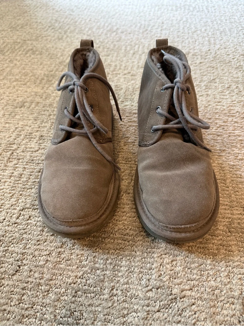 UGG Men's Gray Suede Lace-Up Neumel Chukka Cozy Lining Boots Sz 9 NEW