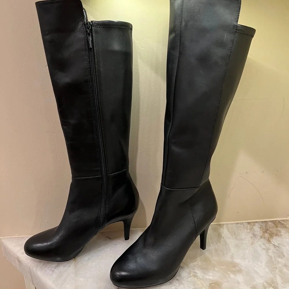 Metoo brand black