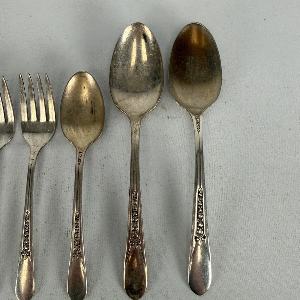 Wm. Rogers & Son product lot