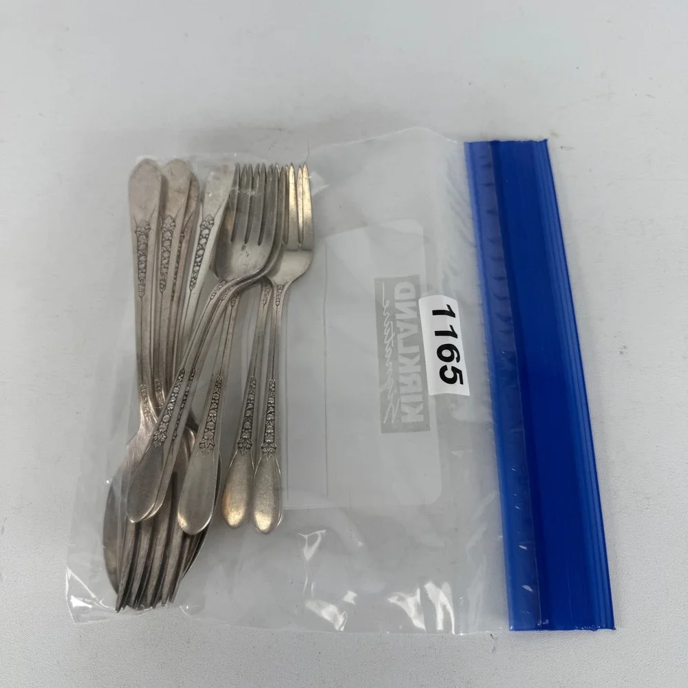 Wm. Rogers & Son product lot