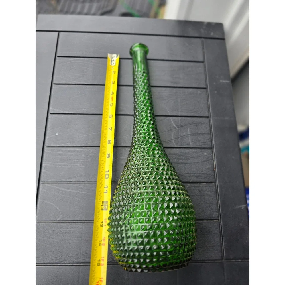 Unbranded emerald green