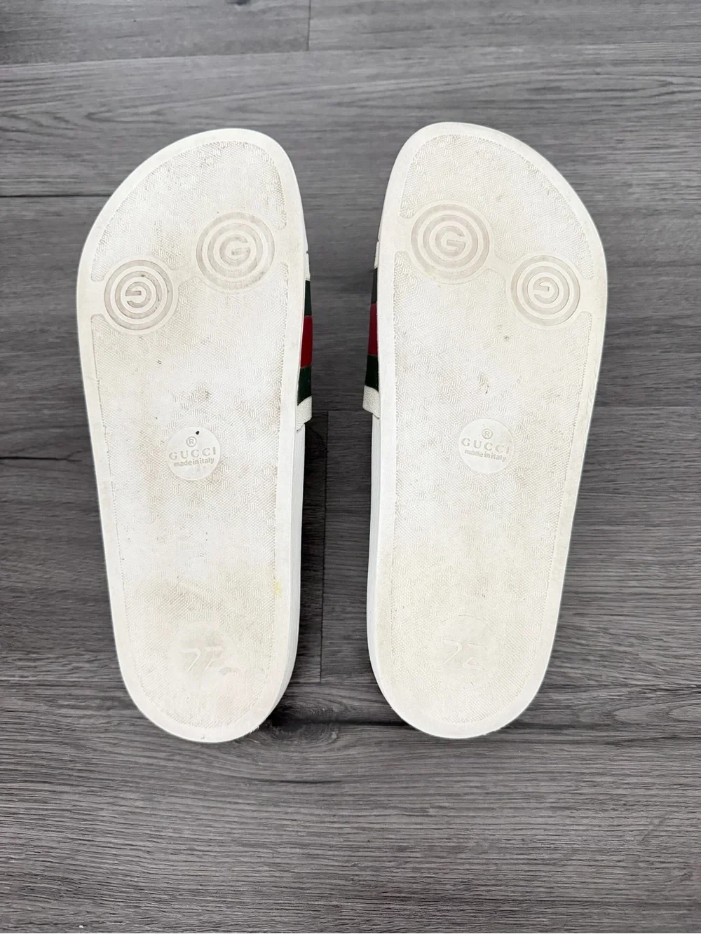 Gucci men’s white