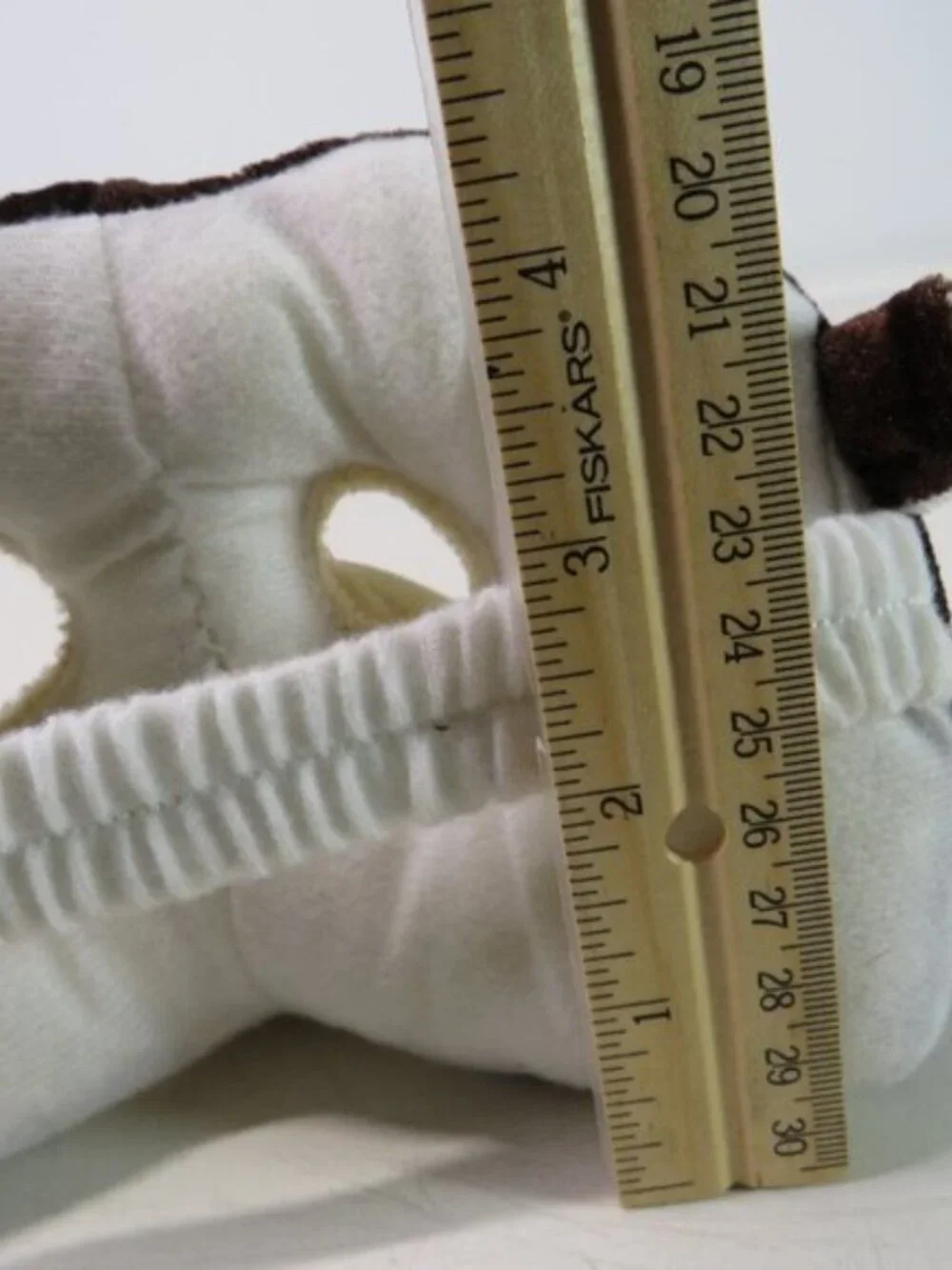 N/A plush brown