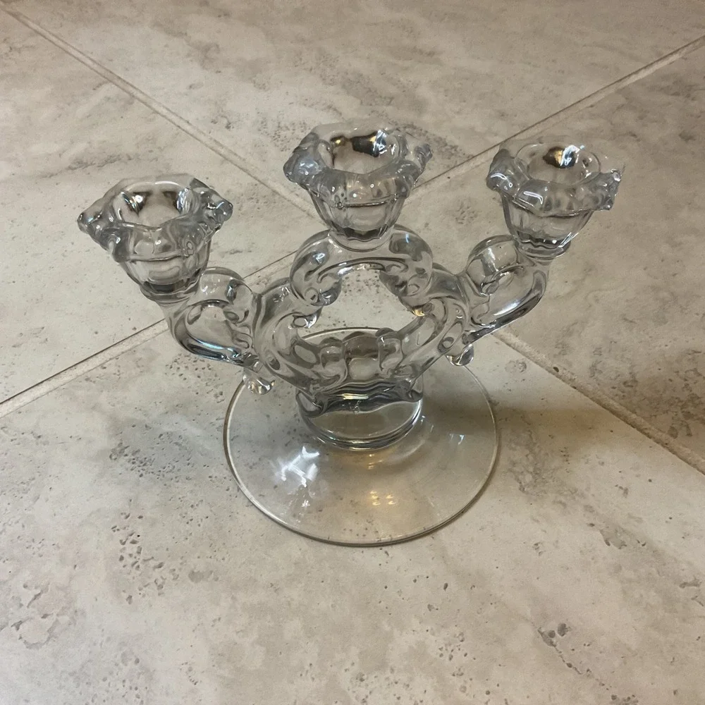 Unbranded elegant glass