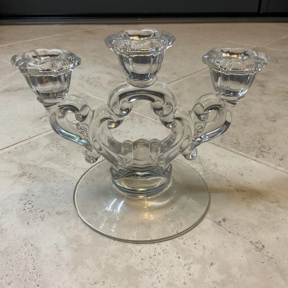 Unbranded elegant glass