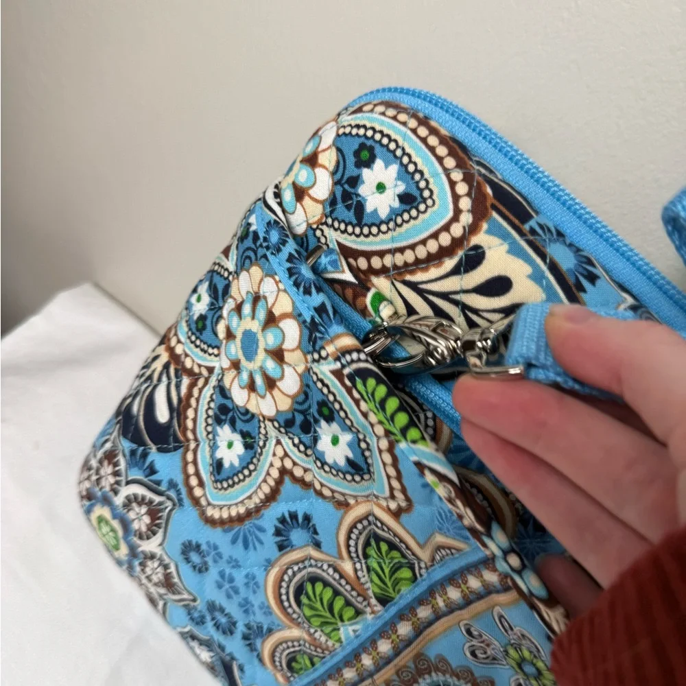 Vera Bradley 5” or tablet