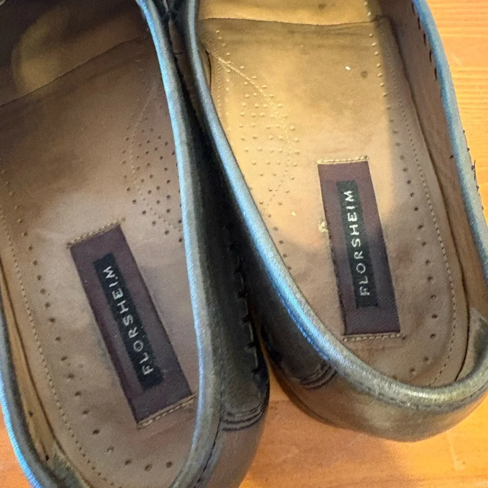 Florsheim casual intricate