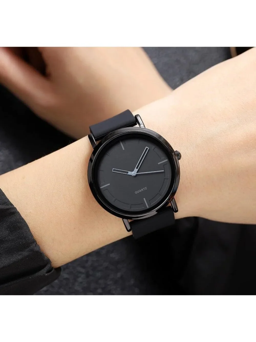 N/A unisex style