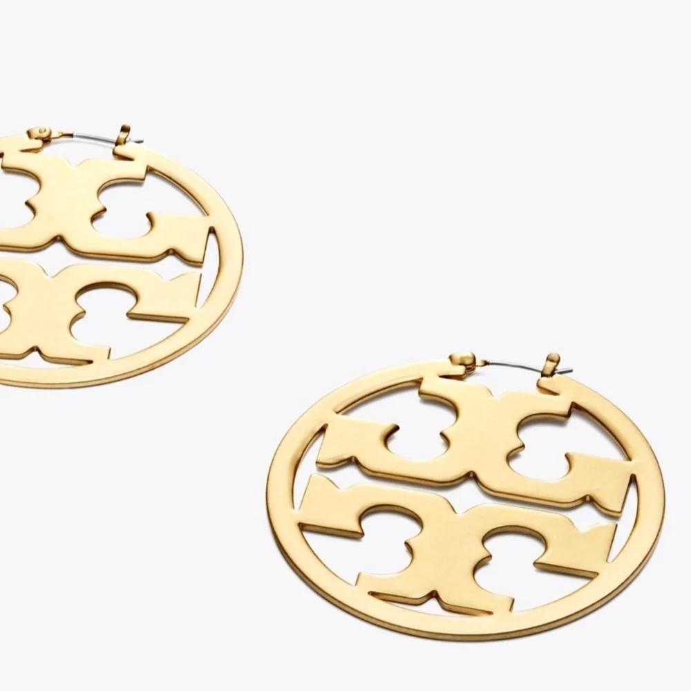 Tory Burch 🆕 tory