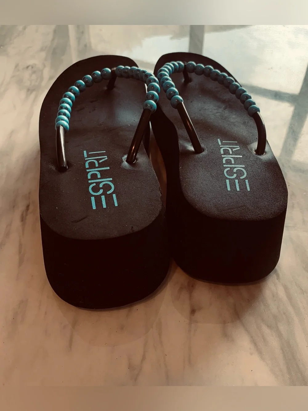 Esprit platform flip