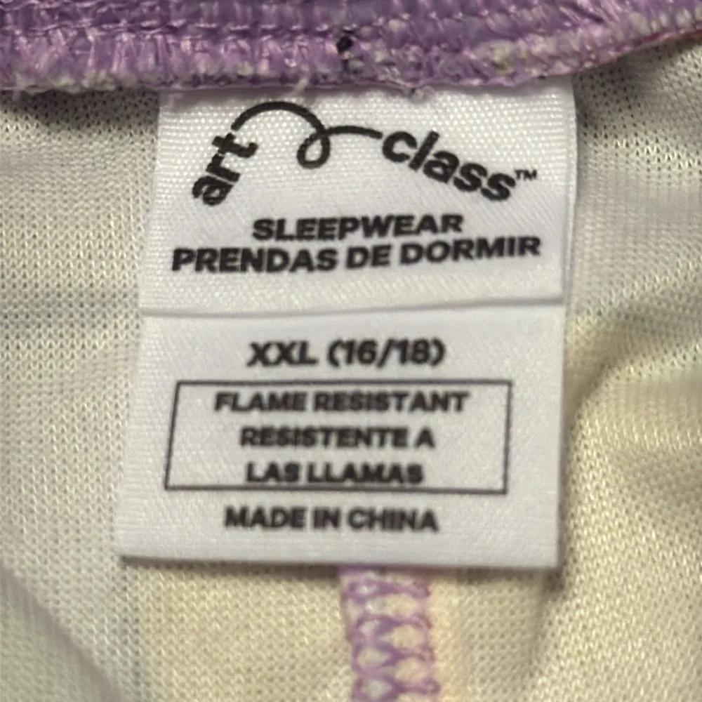 art class comfortable sleepwear