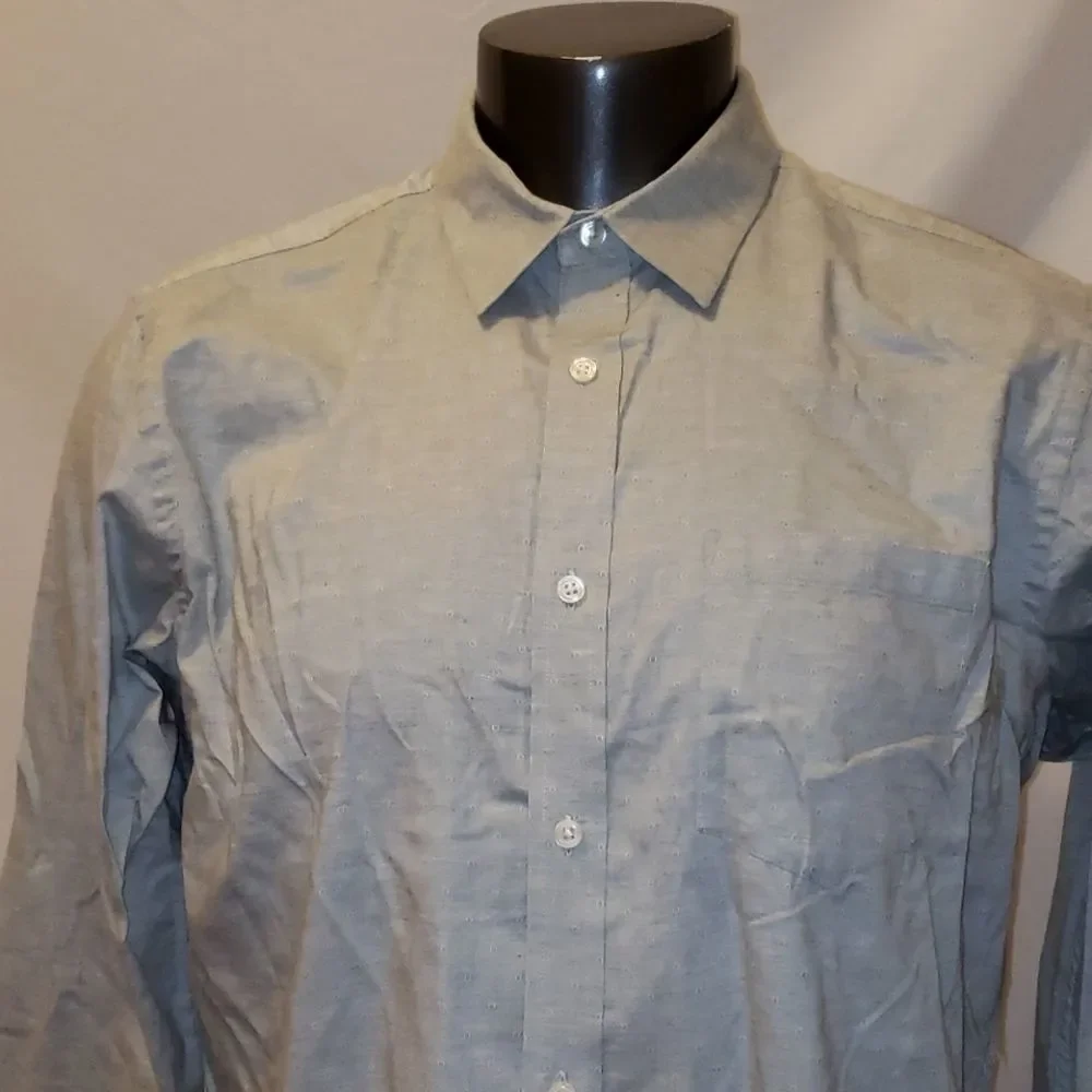 Banana Republic large chest