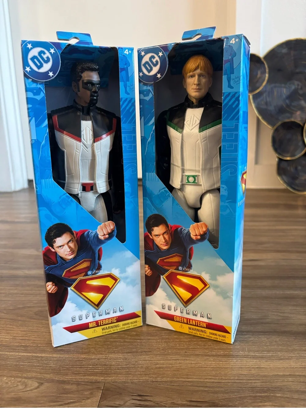 DC Green lantern and Mr Terrific Action figures