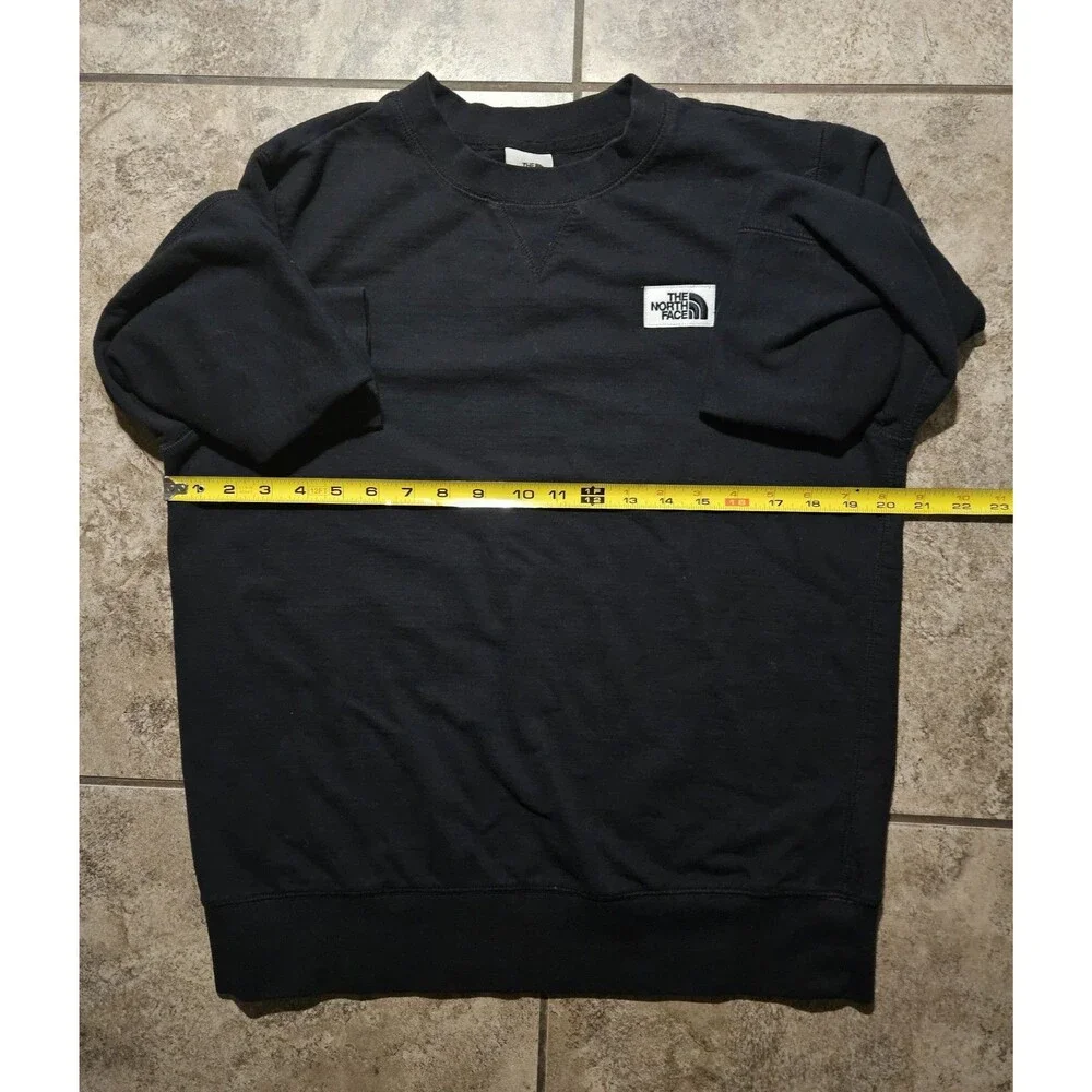 The North Face Black Heritage Patch Women's Sz M Crewneck Long-Sleeve Sweatshirt
