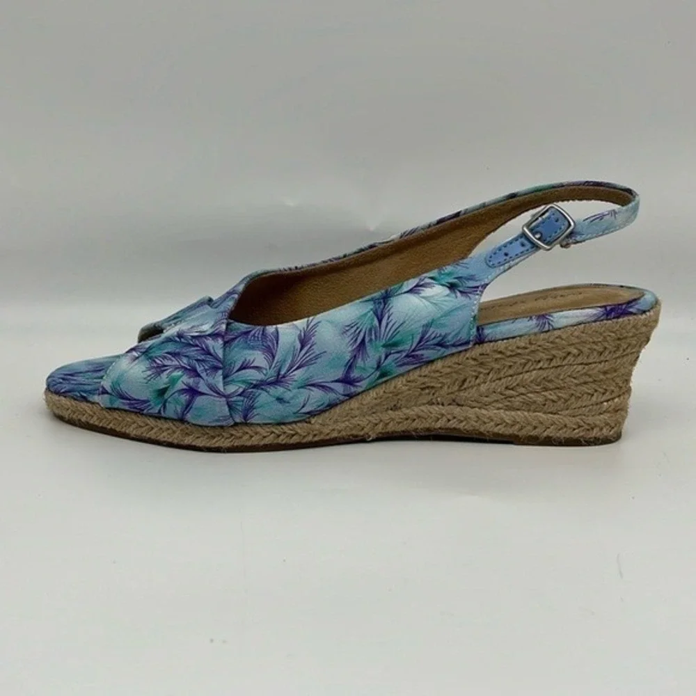 easy street comfort green sandals