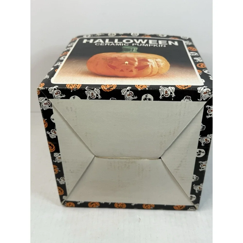 The Unbranded Brand especially easy lantern