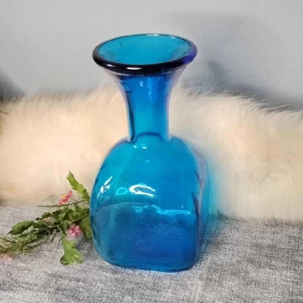 Elegant Blue Glass Vase