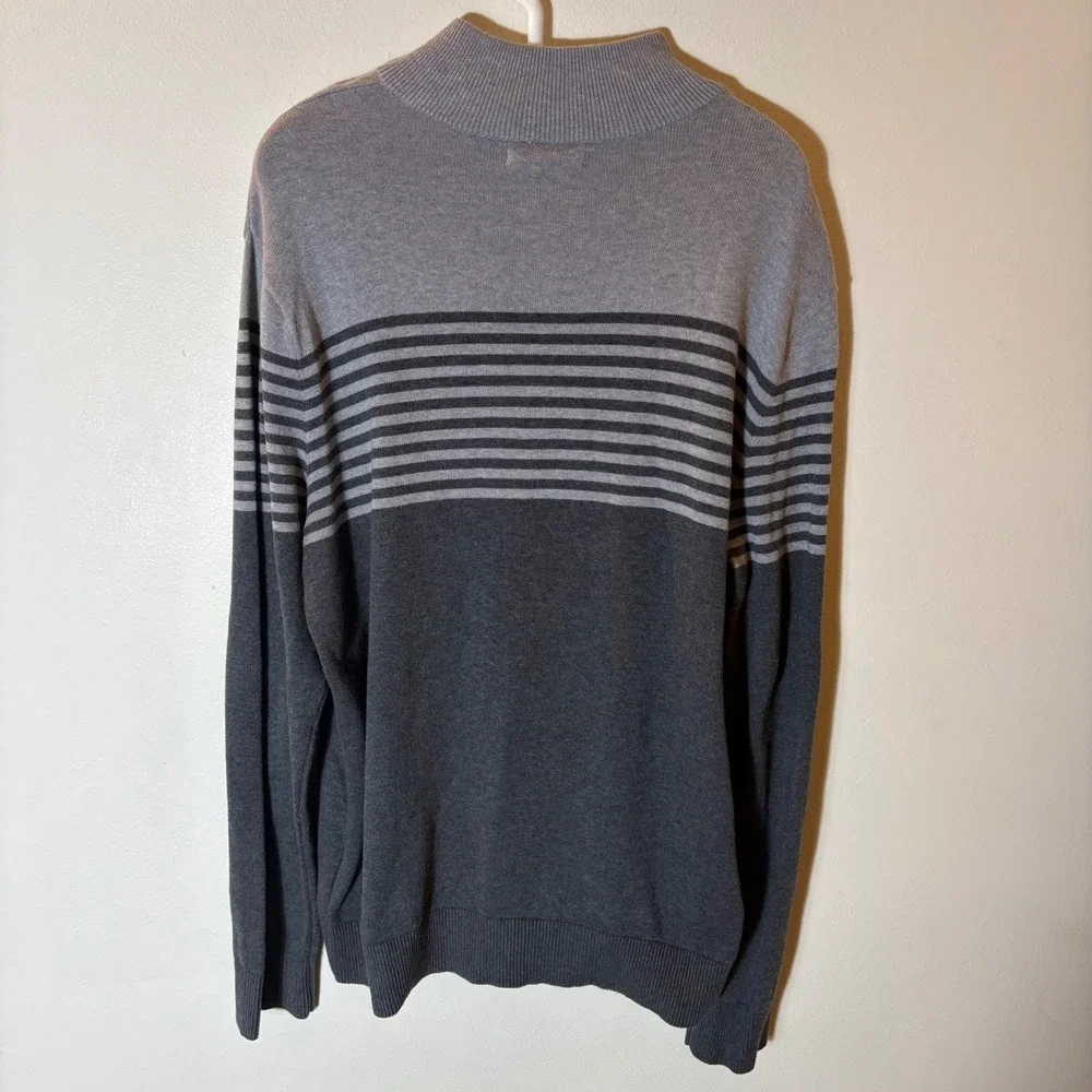 Banana Republic country features
