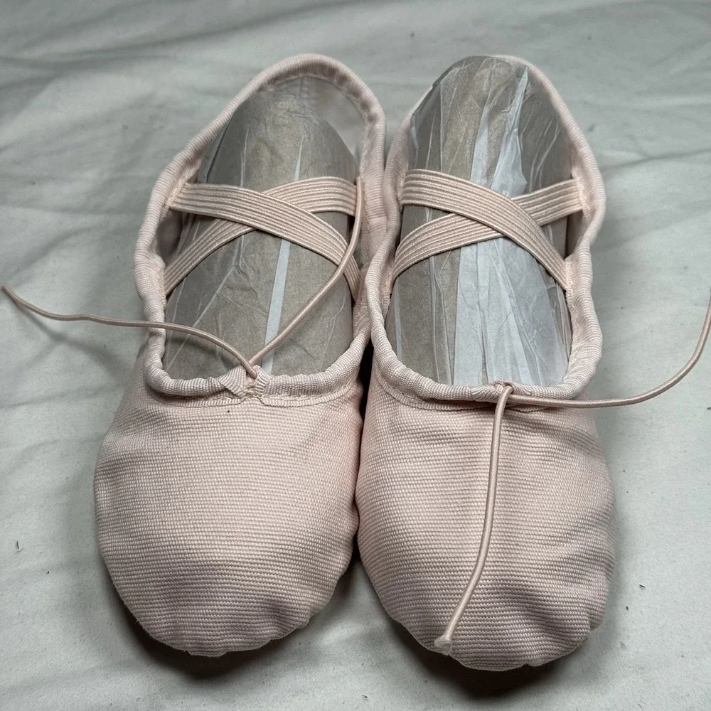Estelle brand new