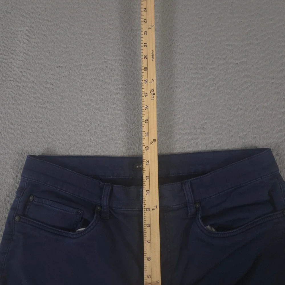 Banana Republic modern loops movement
