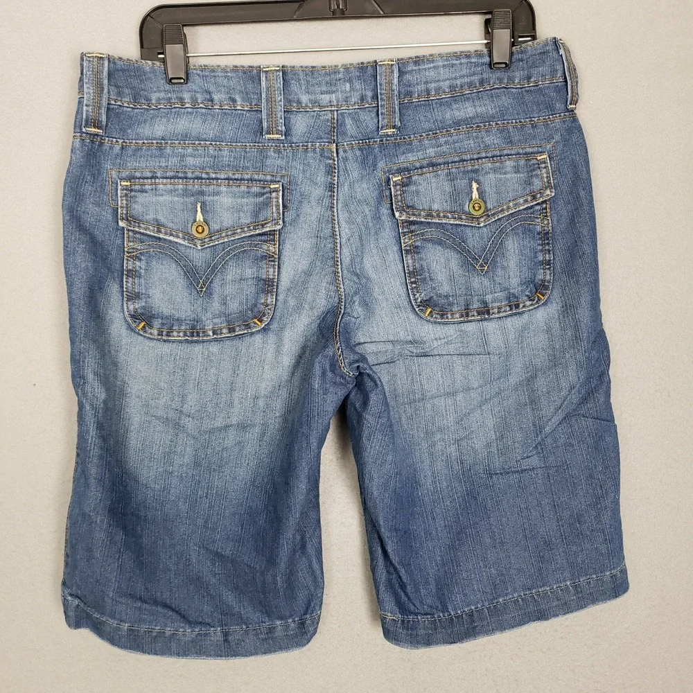 Levis levis long