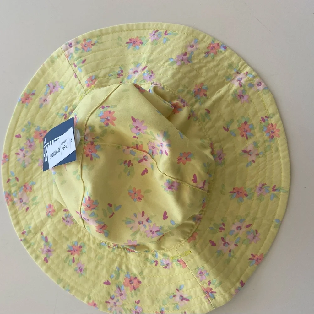 OshKosh Bgosh nwt floral