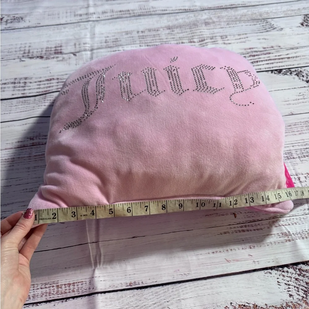 Juicy Couture baby pink