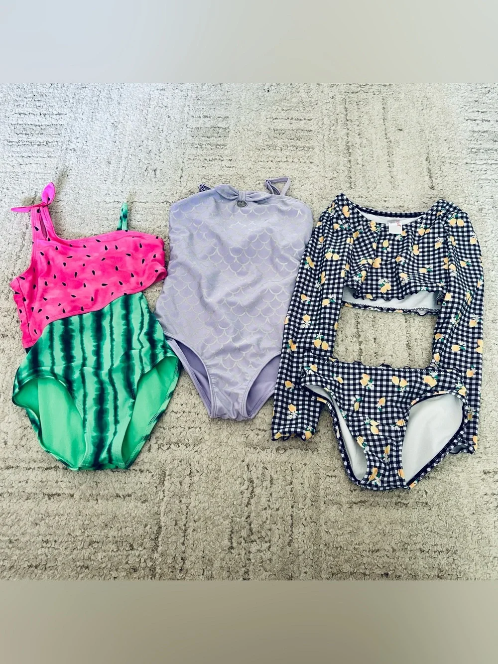 Cat & Jack Girls Bundle Swimsuit Size Medium