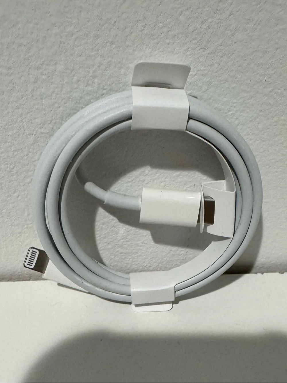 Apple White Lightning to USB-A Cable
