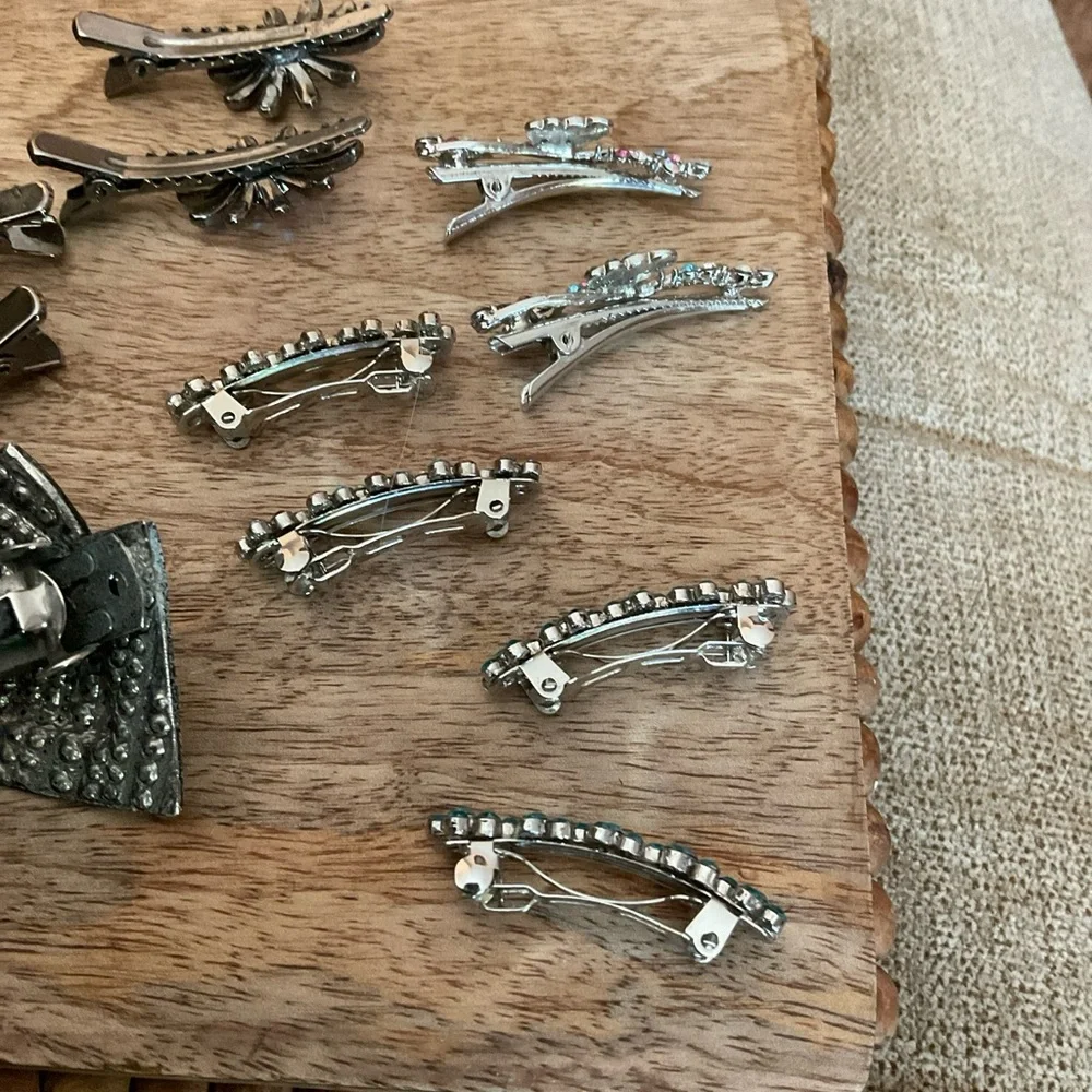 Unique Vintage absolutely gorgeous