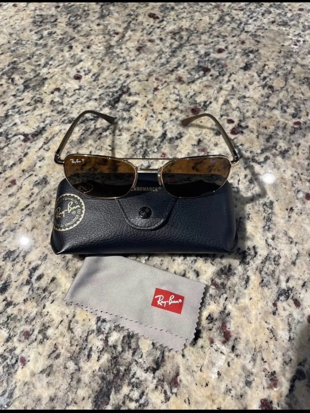 Ray-Ban rb3688 now