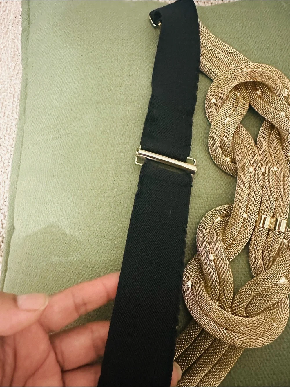 N/A stylish gold