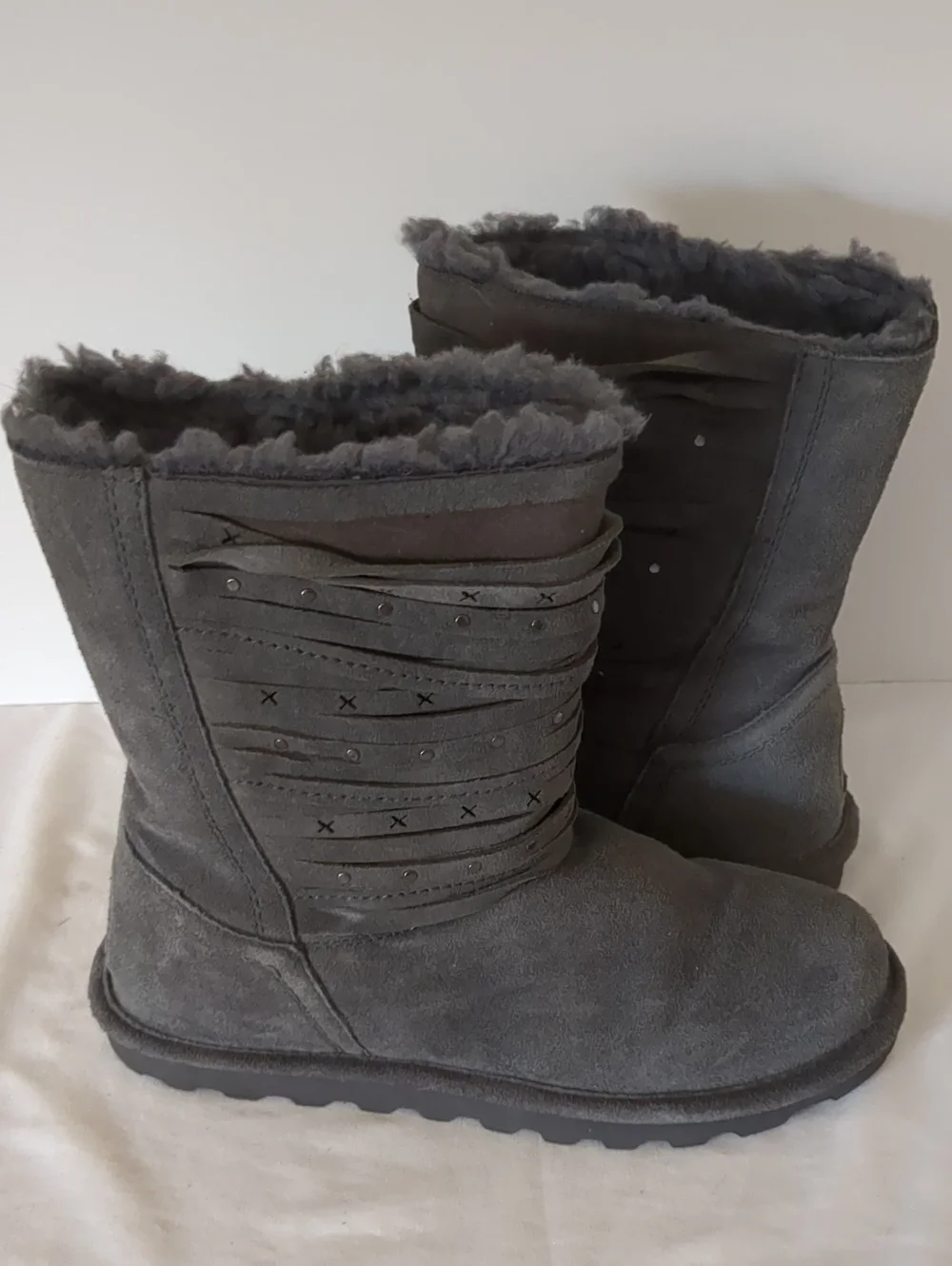 Bearpaw Gray Suede Shearling Lined Mid Calf Boots, 8M