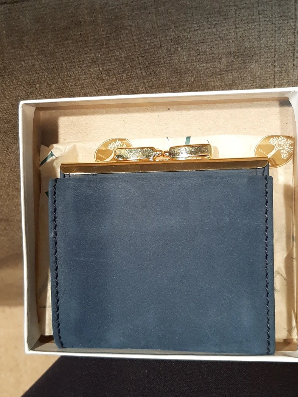 Levenger compact leather