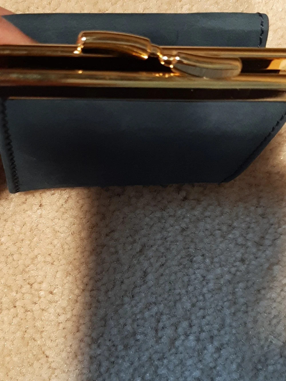 Levenger compact leather