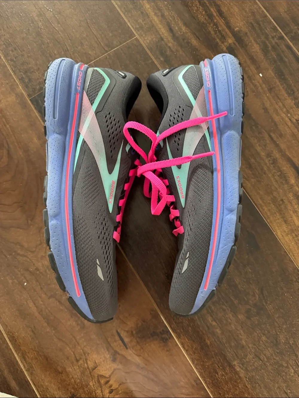 Brooks women ghost