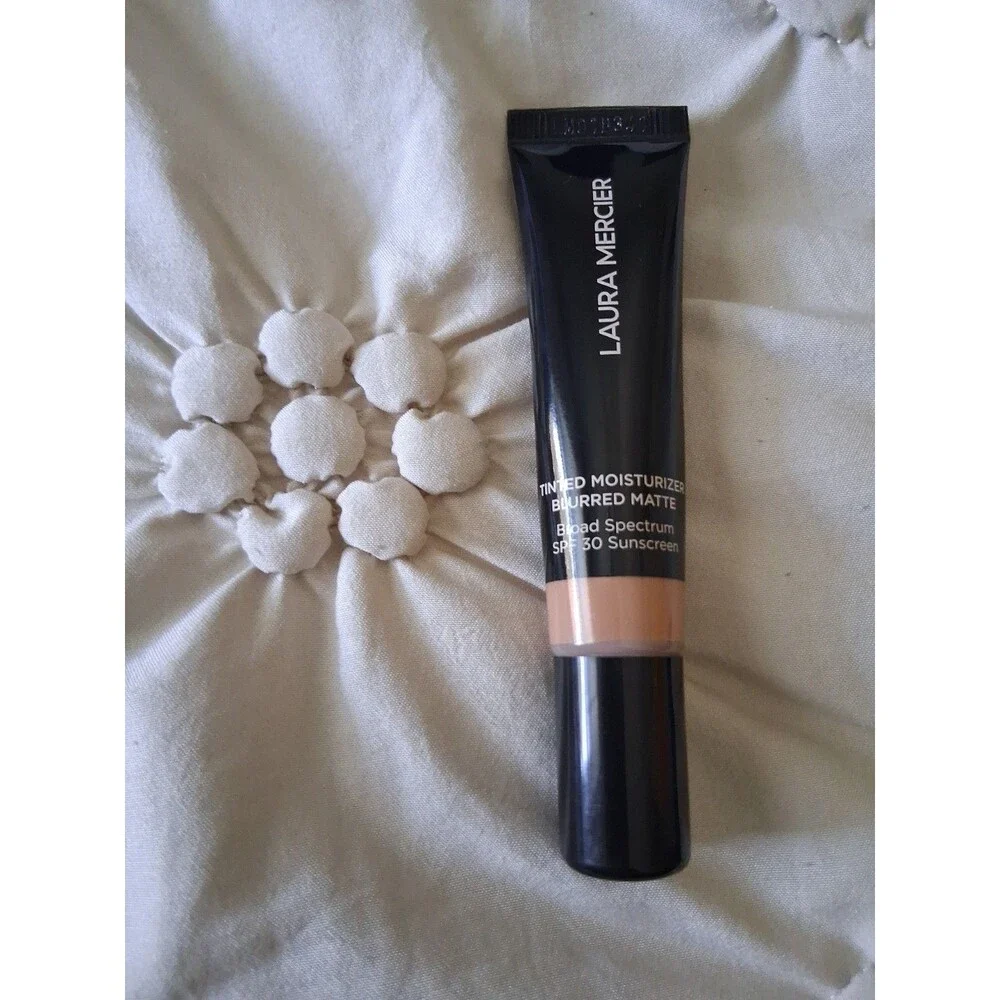 Laura Mercier Tinted Moisturizer Blurred Matte Sand 3N