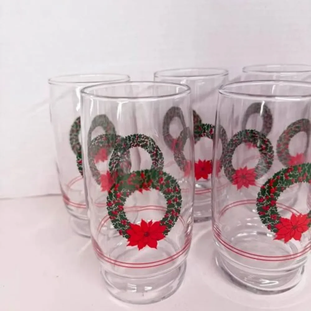 Unbranded festive set