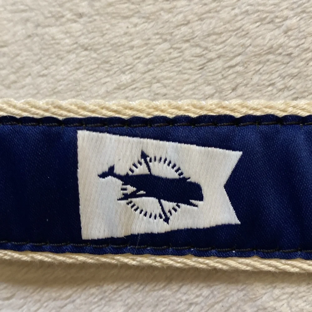 NWT YRI canvas navy white ribbon leather belt with ACK burgee brass buckle Sz 32