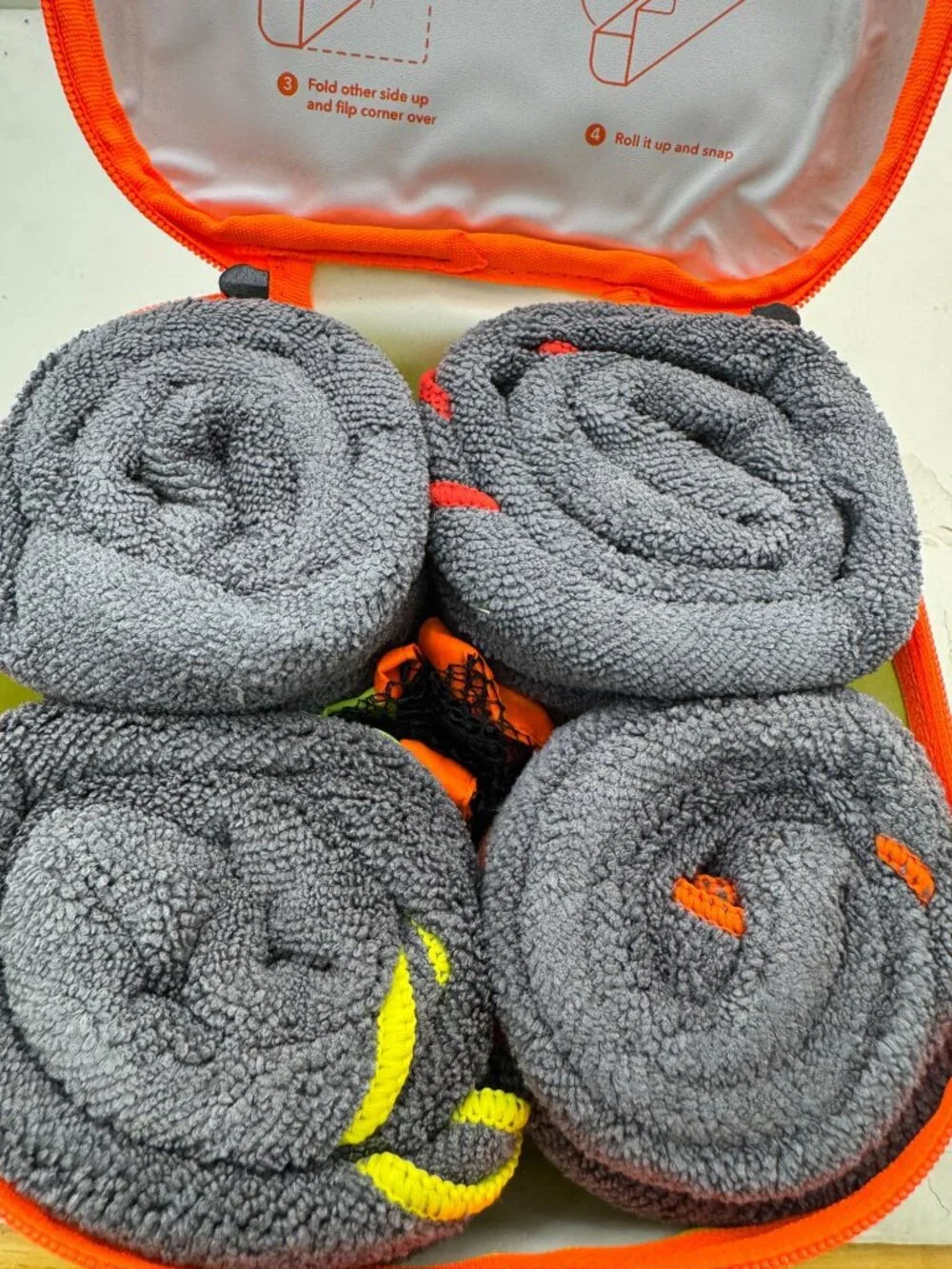 4Monster versatile microfiber
